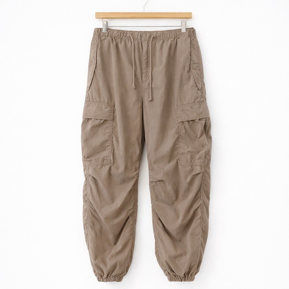 TNA Pants - TNA Aritzia Taupe Cargo Jogger Pants Nylon Utility Size M
